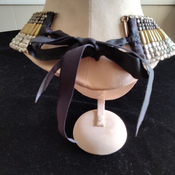 Iris Apfel & Bajalia Tri-color Metal Beaded Chunky Collar Statement Necklace - Picture 14 of 14